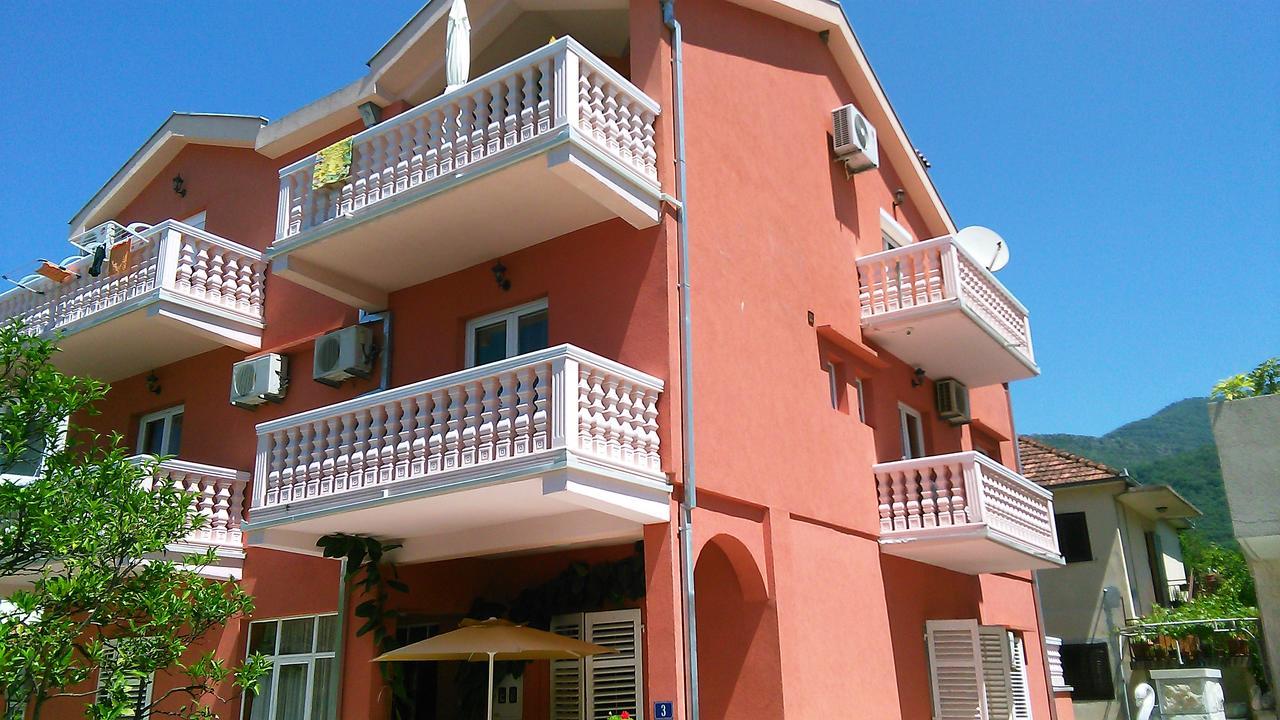 Apartments Tasija Tivat Bagian luar foto
