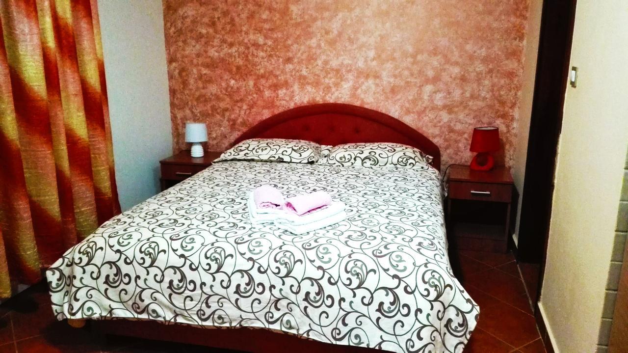 Apartments Tasija Tivat Bagian luar foto