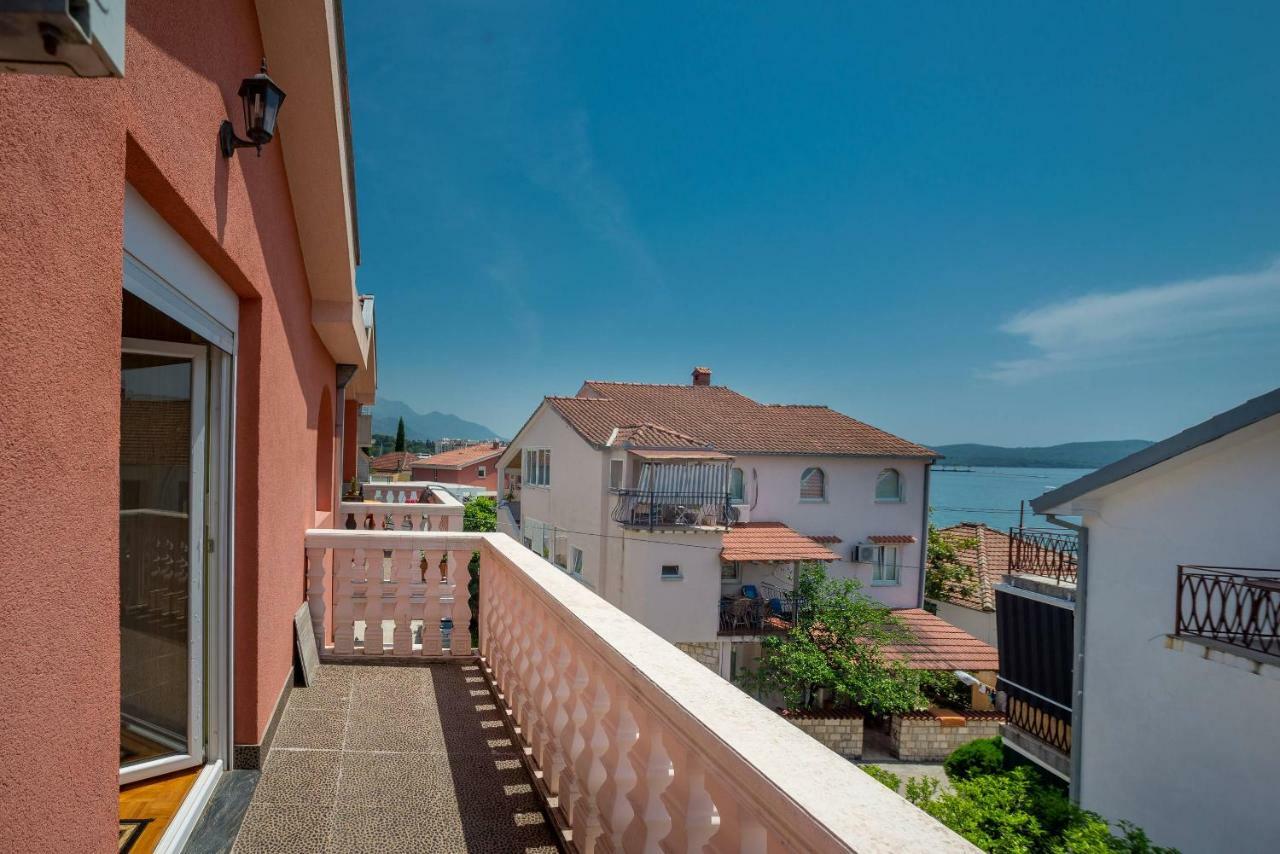 Apartments Tasija Tivat Bagian luar foto